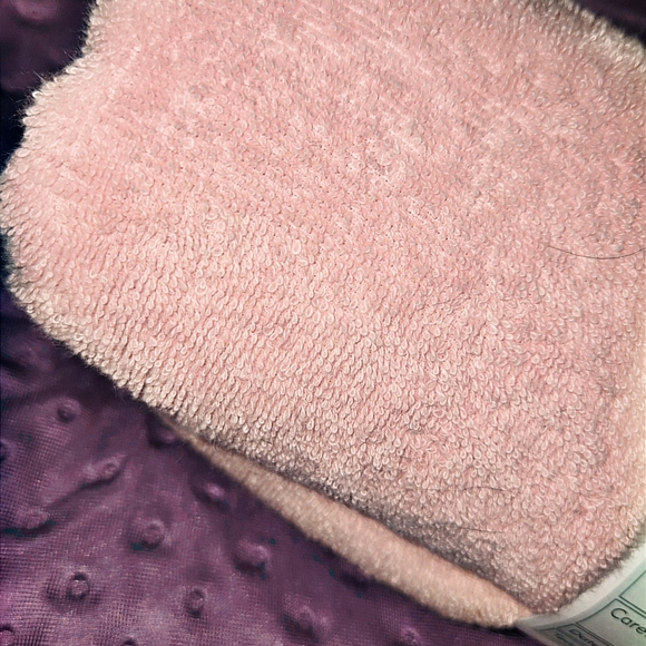 Jo-Ann Pink Terry Towel Remnant - Picture 3 of 3